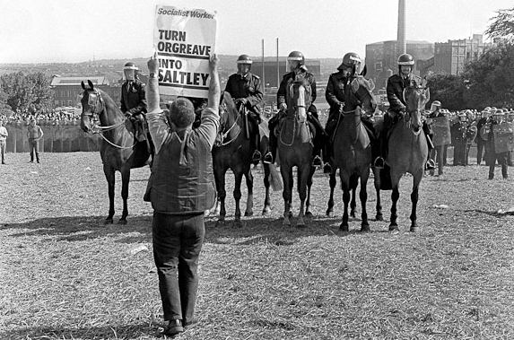 Pic by Martin Shakeshaft, from his Strike84 collection